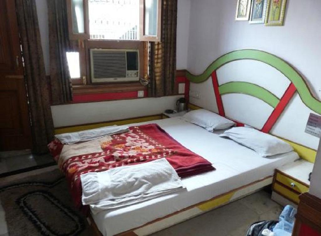 Ajay Guest House New Delhi Exteriör bild